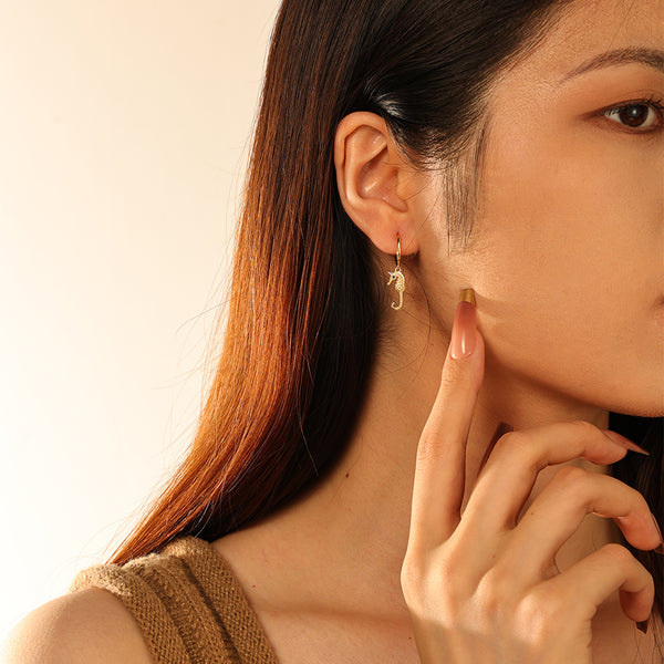 FE2817 925 Sterling Silver Seahorse Dangle Earrings