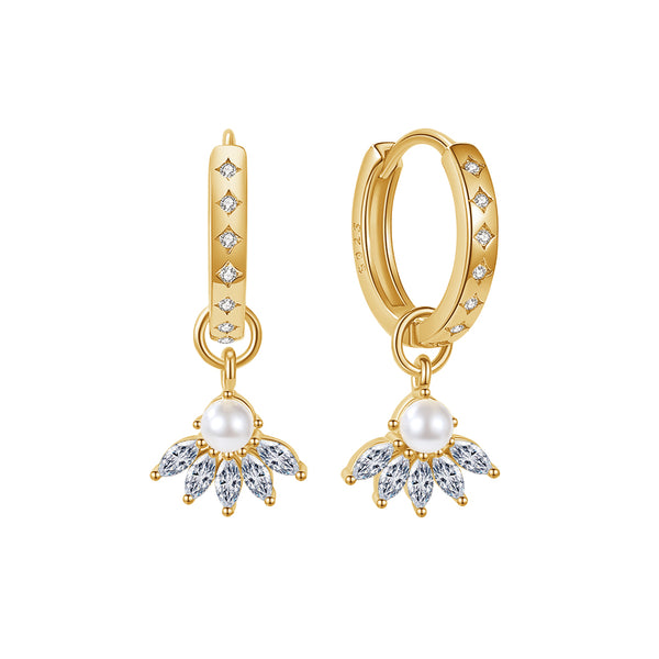 FE1859 925 Sterling Silver Freshwater Pearl CZ Hoops