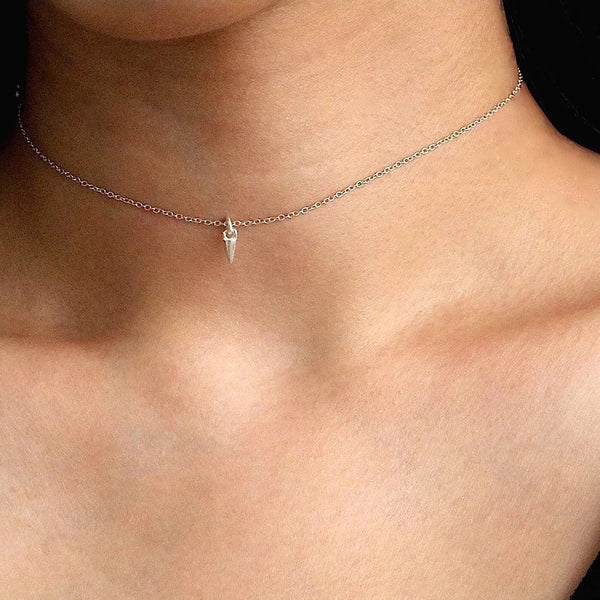 FX0029 925 Sterling Silver Little Spike Necklace