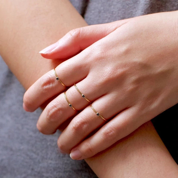 FJ0017 925 Sterling Silver Mini Black Bezel Ring