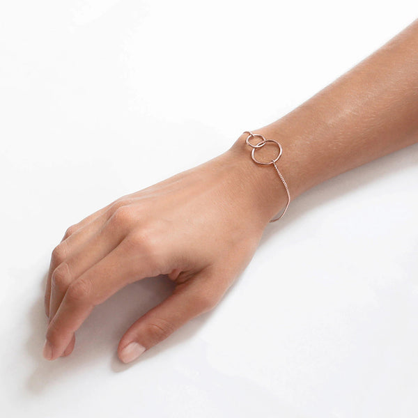 FS0082 925 Sterling Silver Connection Circle Bracelet