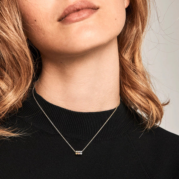 FX0268 925 Sterling Silver Trilogy Necklace