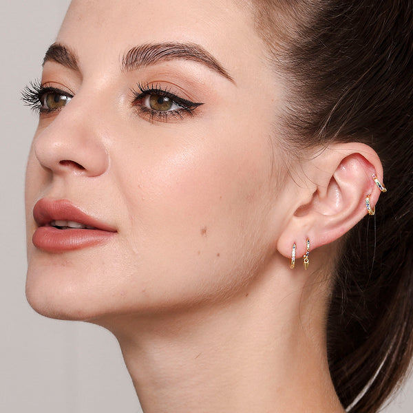 FE0008 925 Sterling Silver Rainbow Pave Huggie Earrings