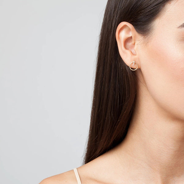 FE0252 925 Sterling Silver Circle Earrings With Diamond Bar