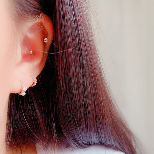 PE0060 925 Sterling Silver Claw Set CZ Freshwater Pearl Twist Hoop Earrings