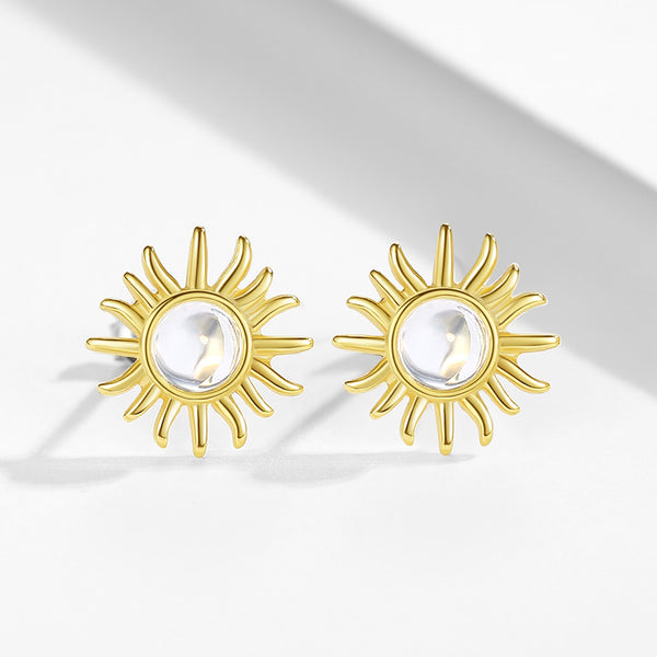 FE0103 Sun Ray Moonstone Stud Earrings