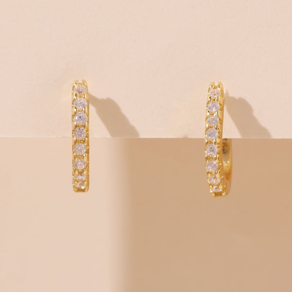YHE0331 925 Sterling Silver Trendy Cubic Ziconia Hoop Earrings