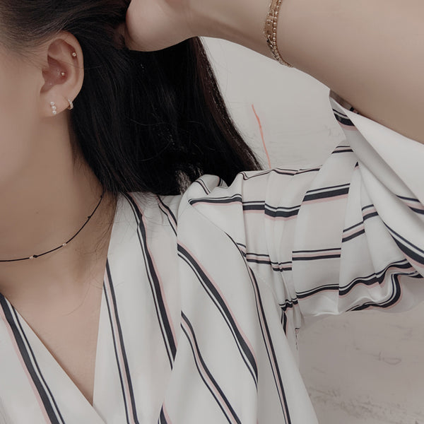 PE0050 925 Sterling Silver Bar Three Freshwater Pearl Stud