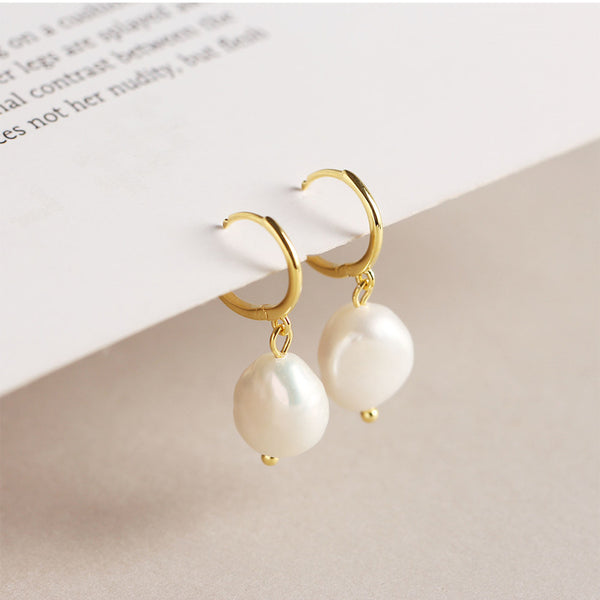 YHE092 925 Sterling Silver Freshwater Pearl Dangling Hoop Earrings