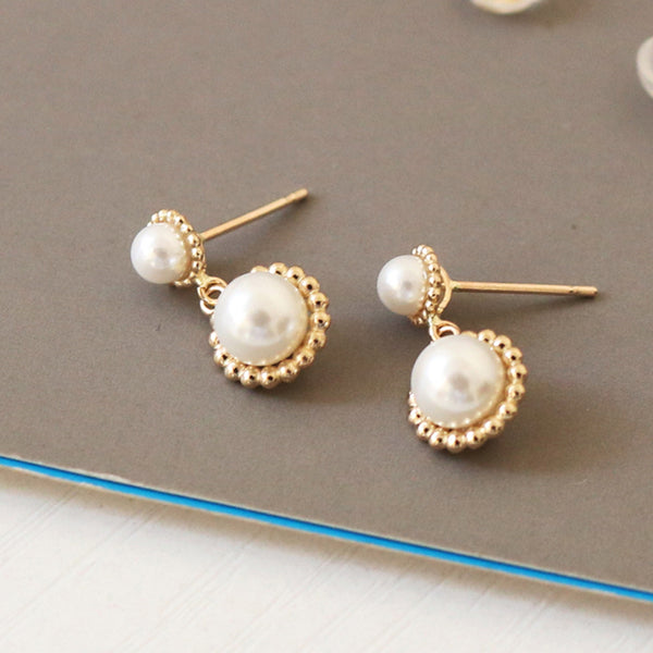 PE0067 925 Sterling Silver Luxury Round Pearl Beaded Drop Stud Earrings