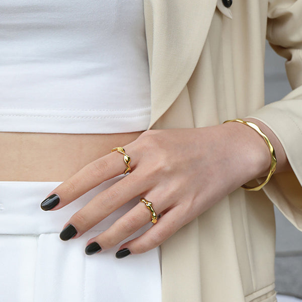 RHJ1034 Wavy Open Ring