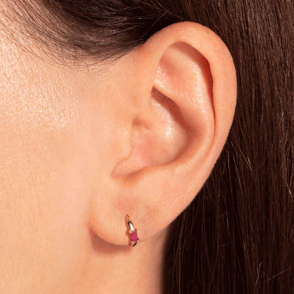 FE1846 925 Sterling Silver Red Cubic Zirconia Hoop Earring