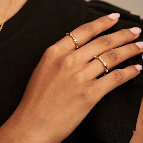 PR0015 925 Sterling Silver Bamboo Freshwater Pearl Stationed Ring