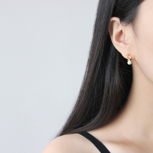 RHE1036 925 Sterling Silver Pearl Knot Stud Earring