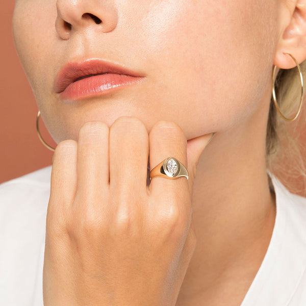 FJ0793 925 Sterling Silver Marquise Cut CZ Signet Ring