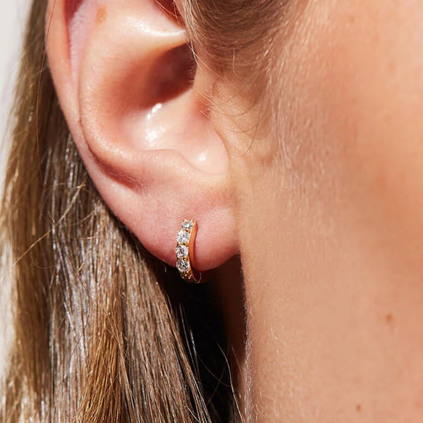 FE0890 925 Sterling Silver Zircon Huggie Earrings