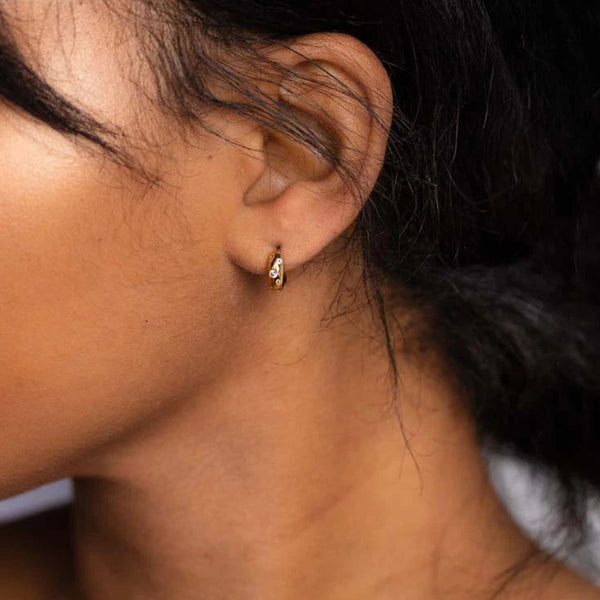 FE1430 925 Sterling Silver Cubic Zirconia Thick Huggie Earring