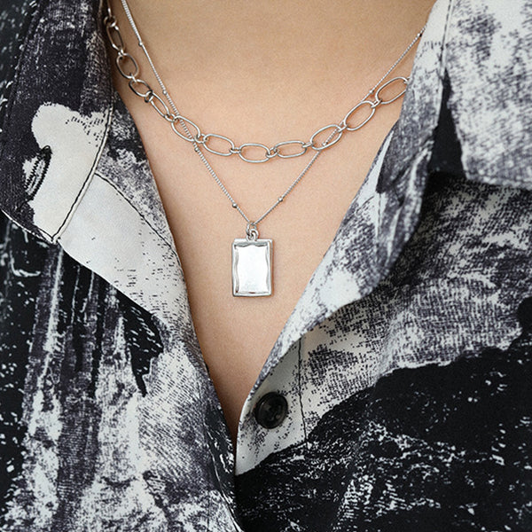 RHX1032 Geometric Square Pendat Necklace