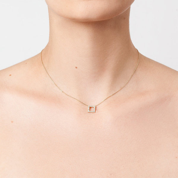 FX0387 925 Sterling Silver Cubic Zirconia Square Pendant Necklace