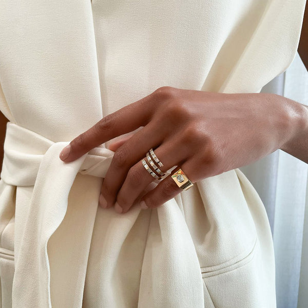 FJ0551 925 Sterling Silver TRIPLE SPIRAL ZIRCONIA BAGUETTE RING