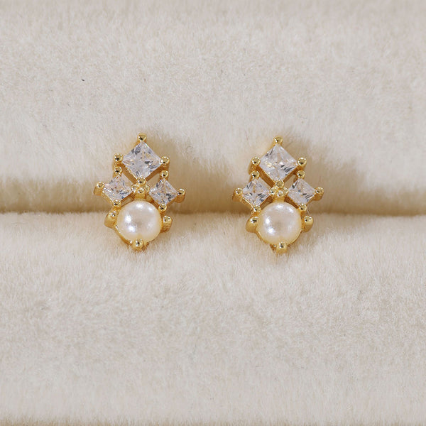 YHE0470 925 Sterling Silver Cubic Zirconia & Pearl Women Stud Earring