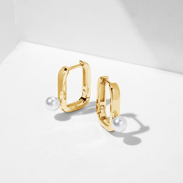 FE1827 925 Sterling Silver Single Sample Freshwater Pearl Huggies