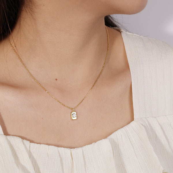 FX0850 925 Sterling Silver CZ Rectangle Pendant Necklace