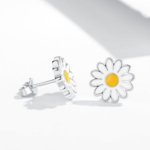 GE3005 925 Sterling Silver Flower Daisy Stud Earring
