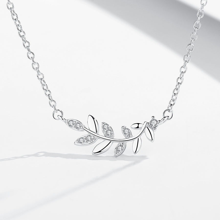 GX1044  925 Sterling Silver Leaves Pendant Necklace