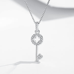 GX1071 925 Sterling Silver Trendy Key And Lock Pendant Necklace
