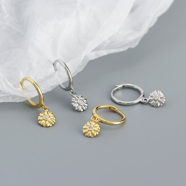 YHE0469 925 Sterling Silver Dainty Daisy Flower Bezel CZ Dangle Hooo Earring