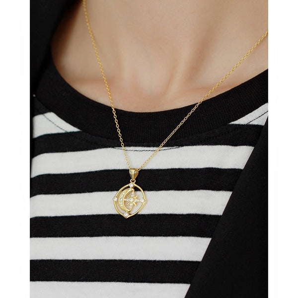 YHN079 925 Sterling Silver CZ Crescent Starburst Pendant Necklaces