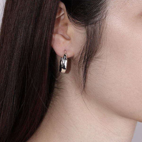 FE1973 925 Sterling Silver Balance Twist Hoops