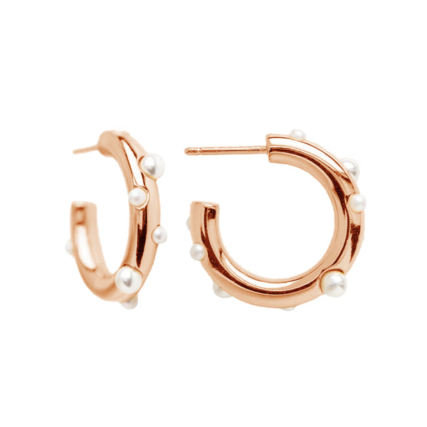 FE1428 925 Sterling Silver Natur Pearl Huggies For Women