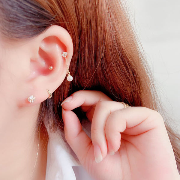 PE0055 925 Sterling Silver CZ Flower Freshwater Pearl Chain Srtud Earrings