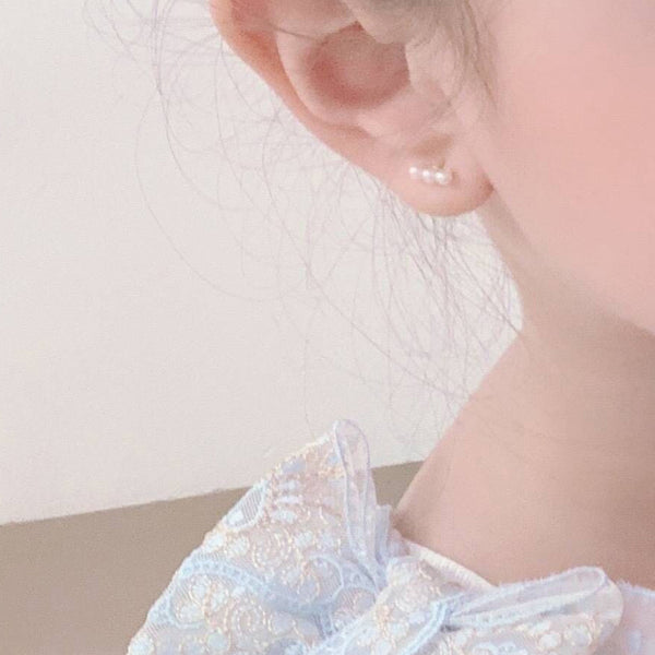 PE0050 925 Sterling Silver Bar Three Freshwater Pearl Stud