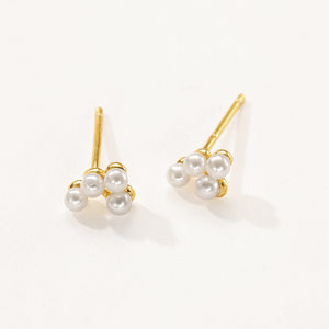 VFE0128 Shell Pearls Stud Earrings