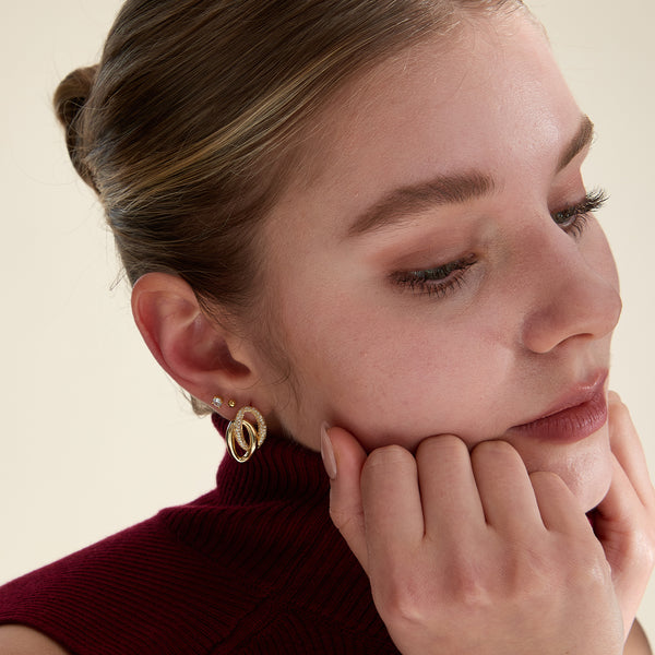 VFE1040 Interlocking Double Hoop Stud Earrings