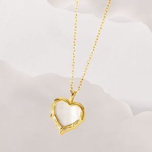 VFX0421 Mother Of Pearl Heart Necklace