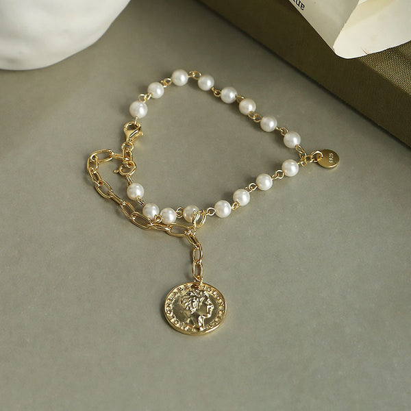 FS0332 925 Sterling Silver Asymmetric Portrait Medal Chunky Shell Pearl Bracelet
