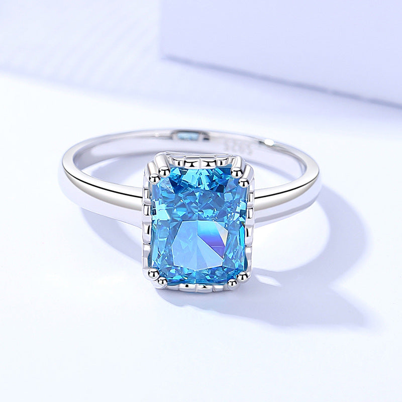 FJ1050 925 Sterling Silver Square Light Blue Ice Cut Zirconia Ring
