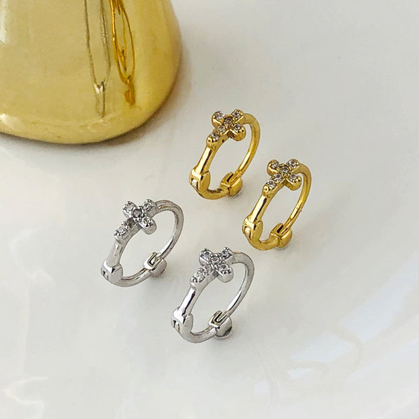 FE2552 925 Sterling Silver Dainty Cross CZ Stone Hoop Earring
