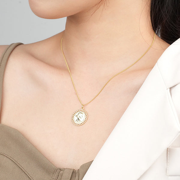 FX1104 925 Sterling Silver Elizabeth Coin Pendant Necklace