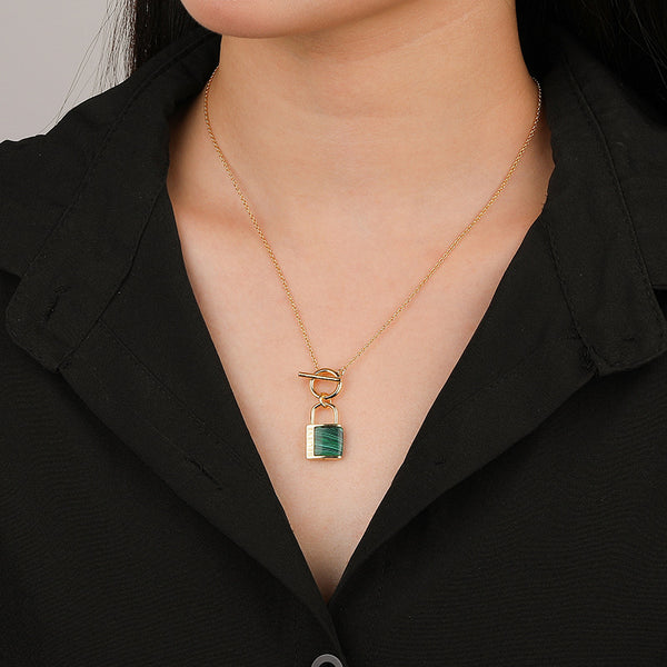 FX1035 Malachite Lock Toggle Pendant Necklaces