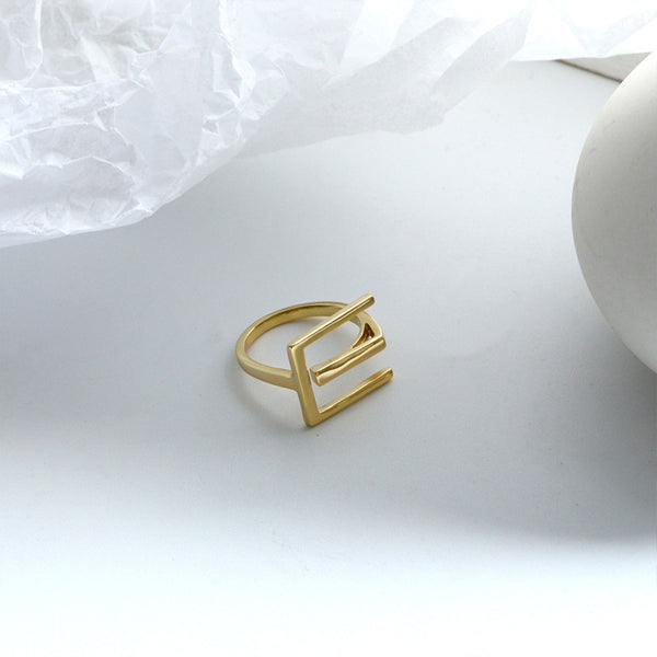 FJ0901 925 Sterling Silver Letter E Ring