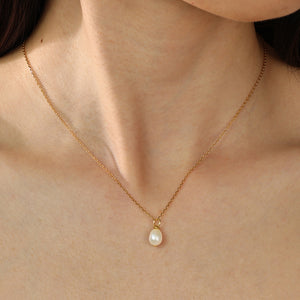 PN0147 925 Sterling Silver Elegant Pearl Pendant Necklace