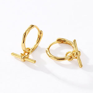 VFE0456 18k Dainty T-Bar Knot Hoop Earrings