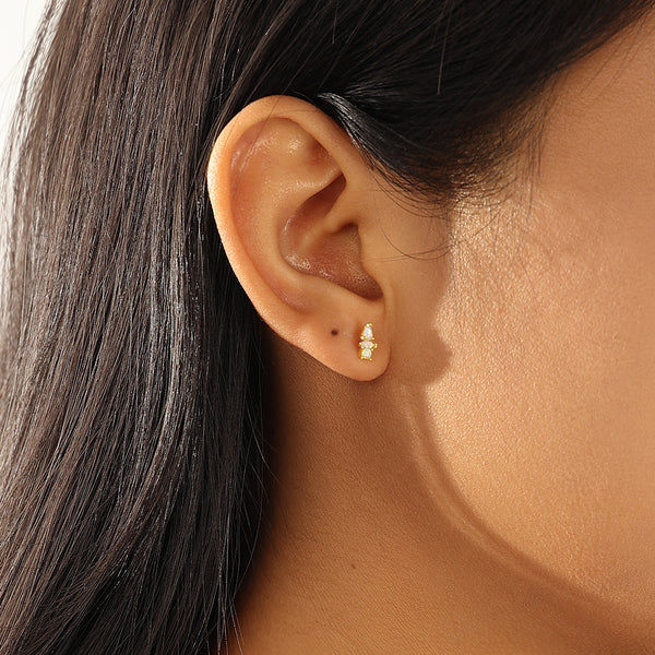 VFE0395 Opal Stud Earrings