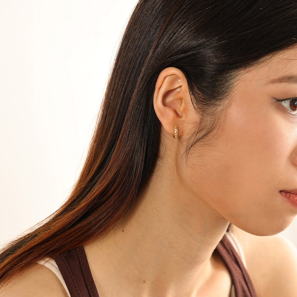 VFE0170 Minimalist Cubic Zirconia Hoops Earring