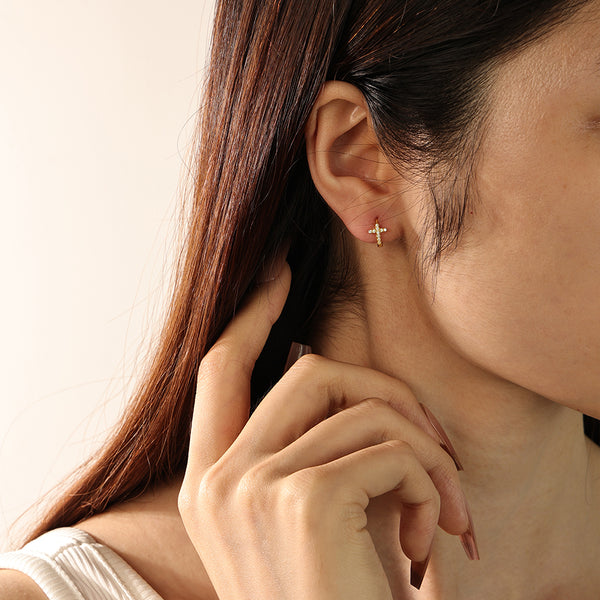 FE2147 925 Sterling Silver CZ Cross Band Hoop Earrings